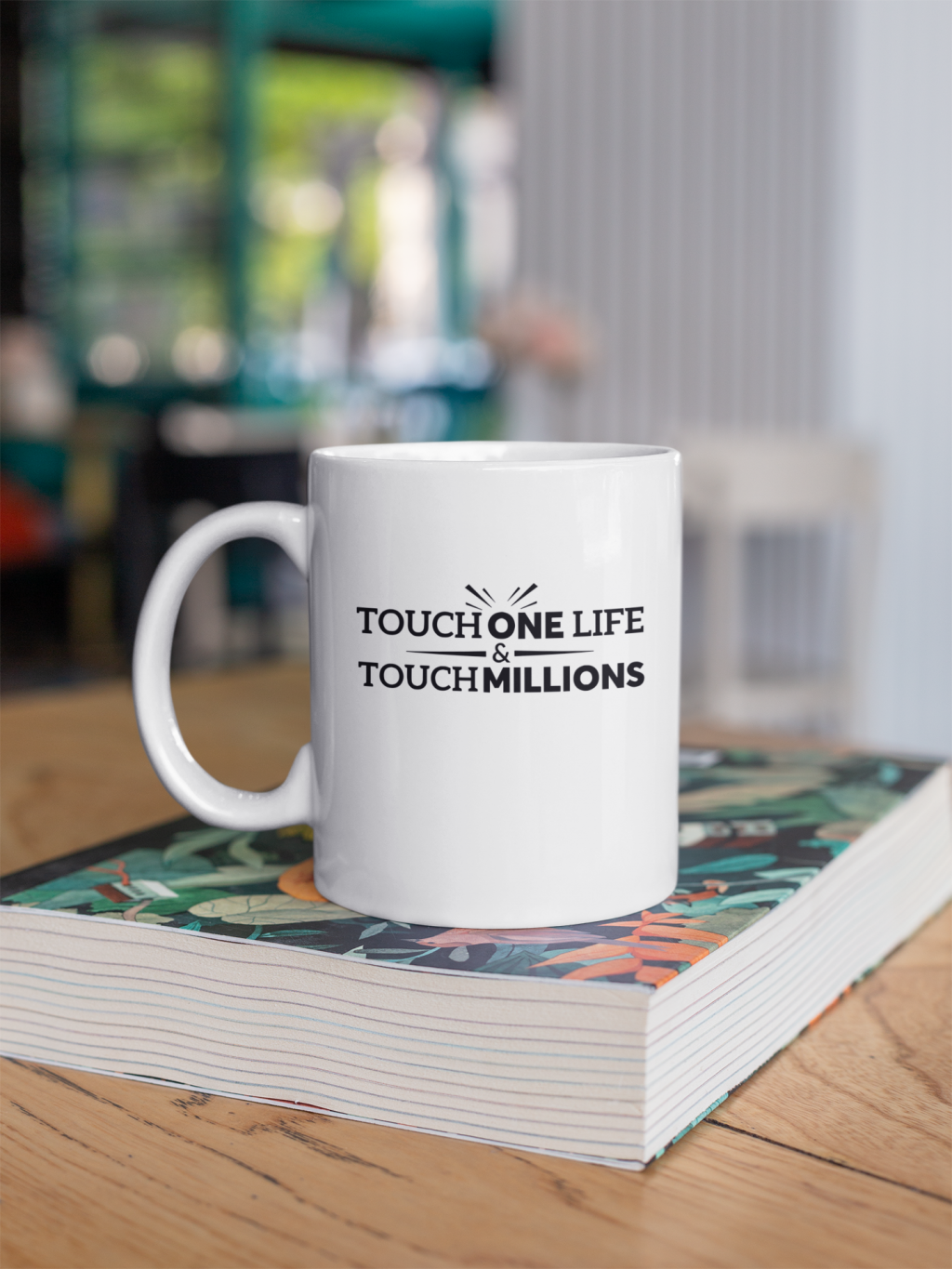 image-958943-mockup-of-a-two-toned-11-oz-coffee-mug-mockup-on-a-table-27837-9bf31.w640.png